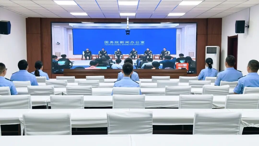 “新征程上的奋斗者”公安先进典型代表中外记者见面会在瓜州公安引发热烈反响